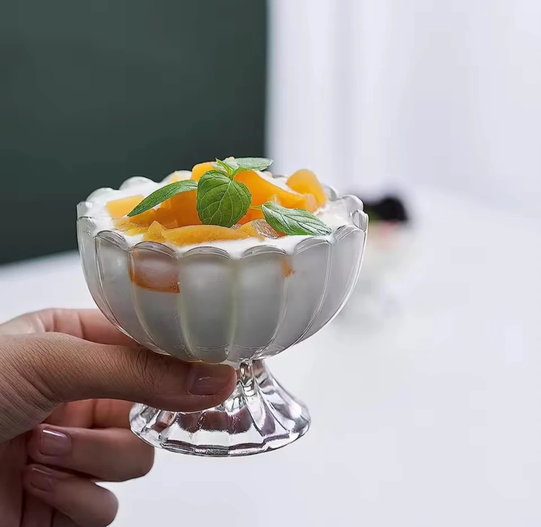 Generic Tulip Glass Dessert Bowls/Cups with Feet - image 2