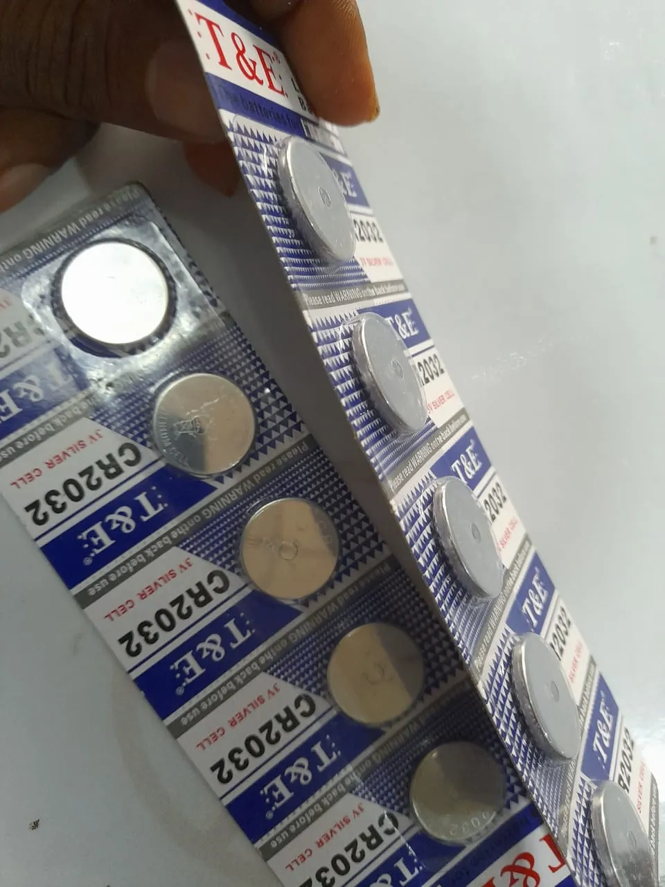 Generic CR2032 High Capacity 3V Lithium Button Cell - image 3