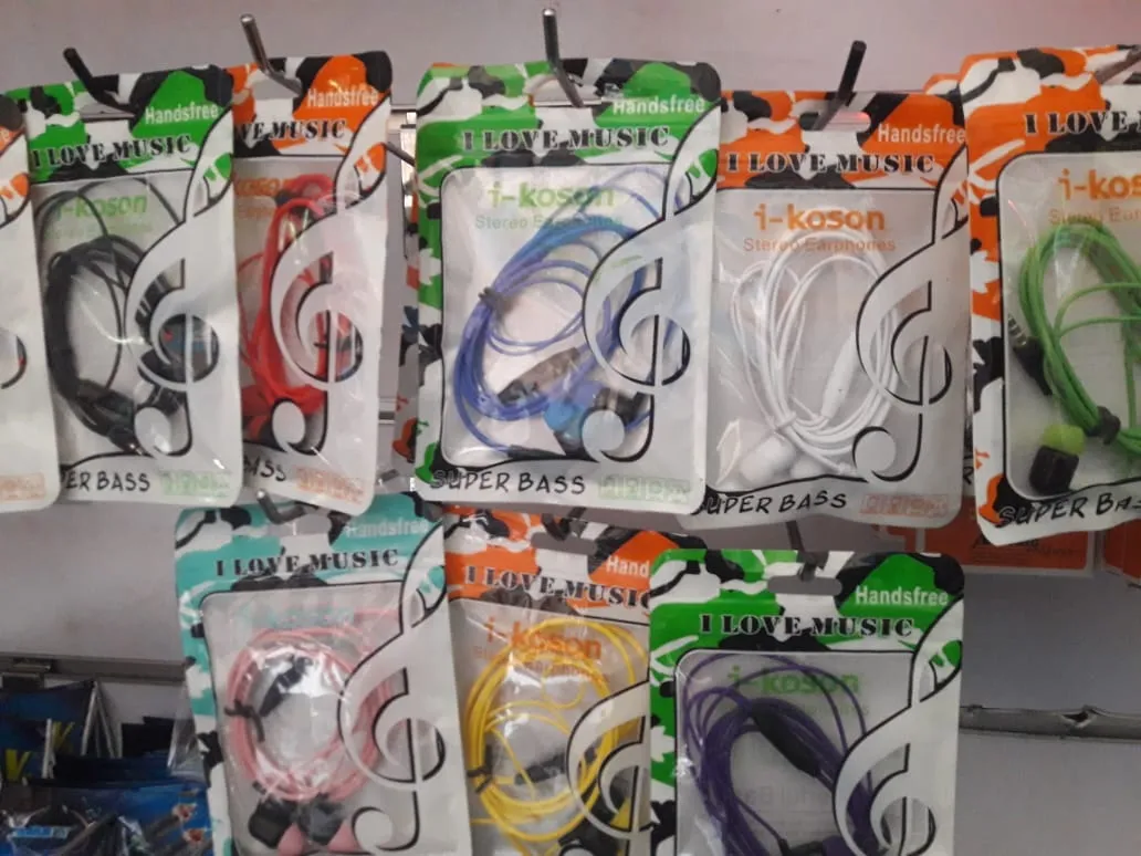 I-Koson Wired In-Ear Earphone with Built-in Microphone - image 2