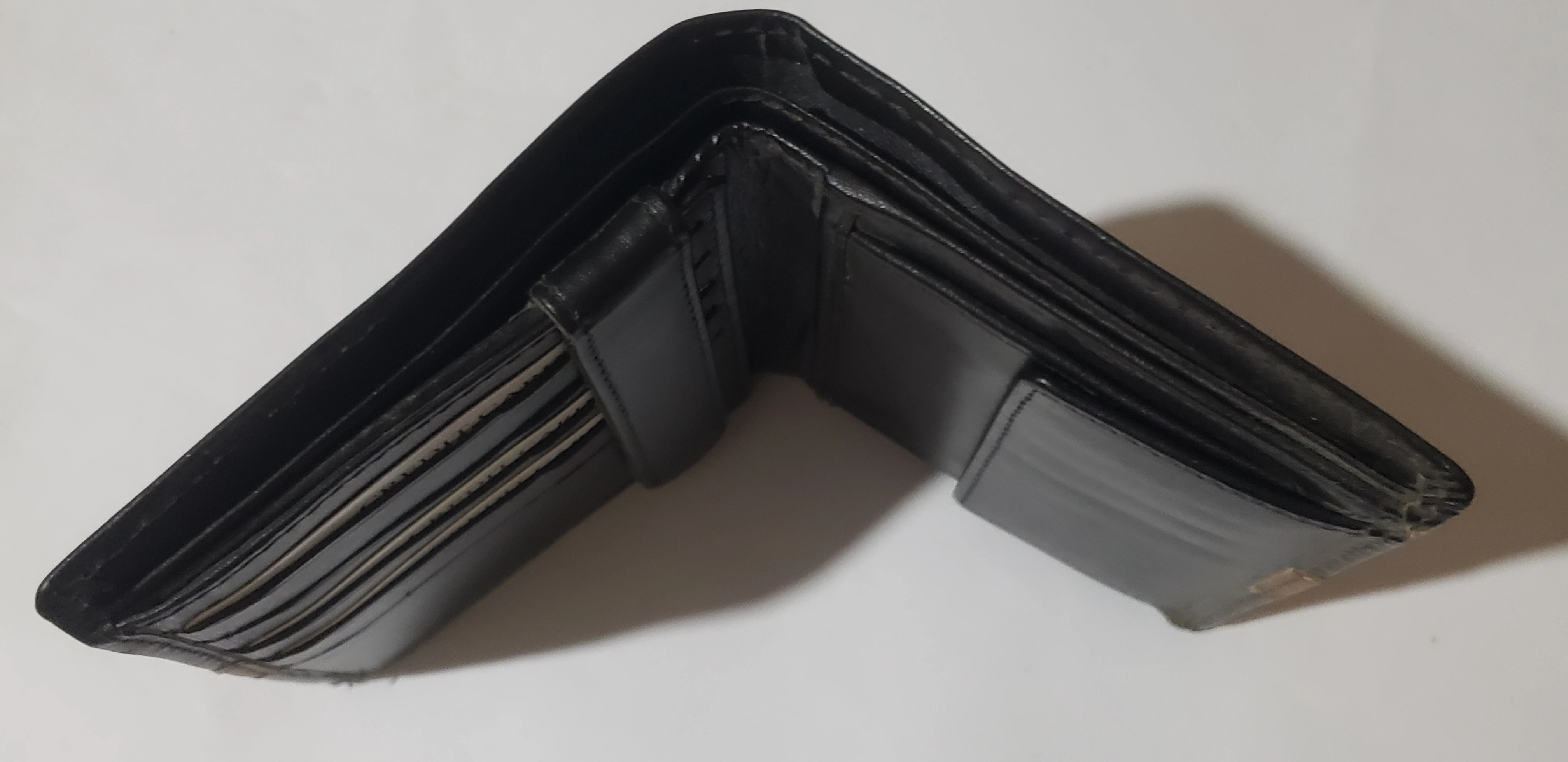 Generic Genuine Leather Wallet - image 6