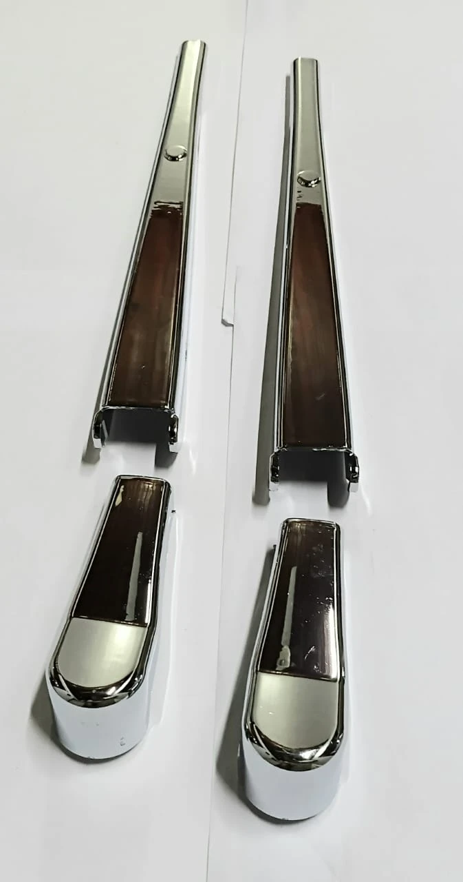 Toyota KDH Hiace Wiper Cover Chrome - image 5