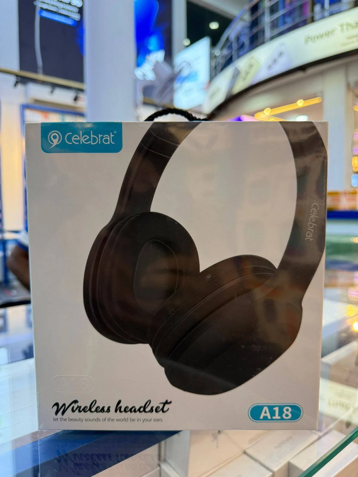 Celebrat A18 Wireless Bluetooth Headphones - image 4