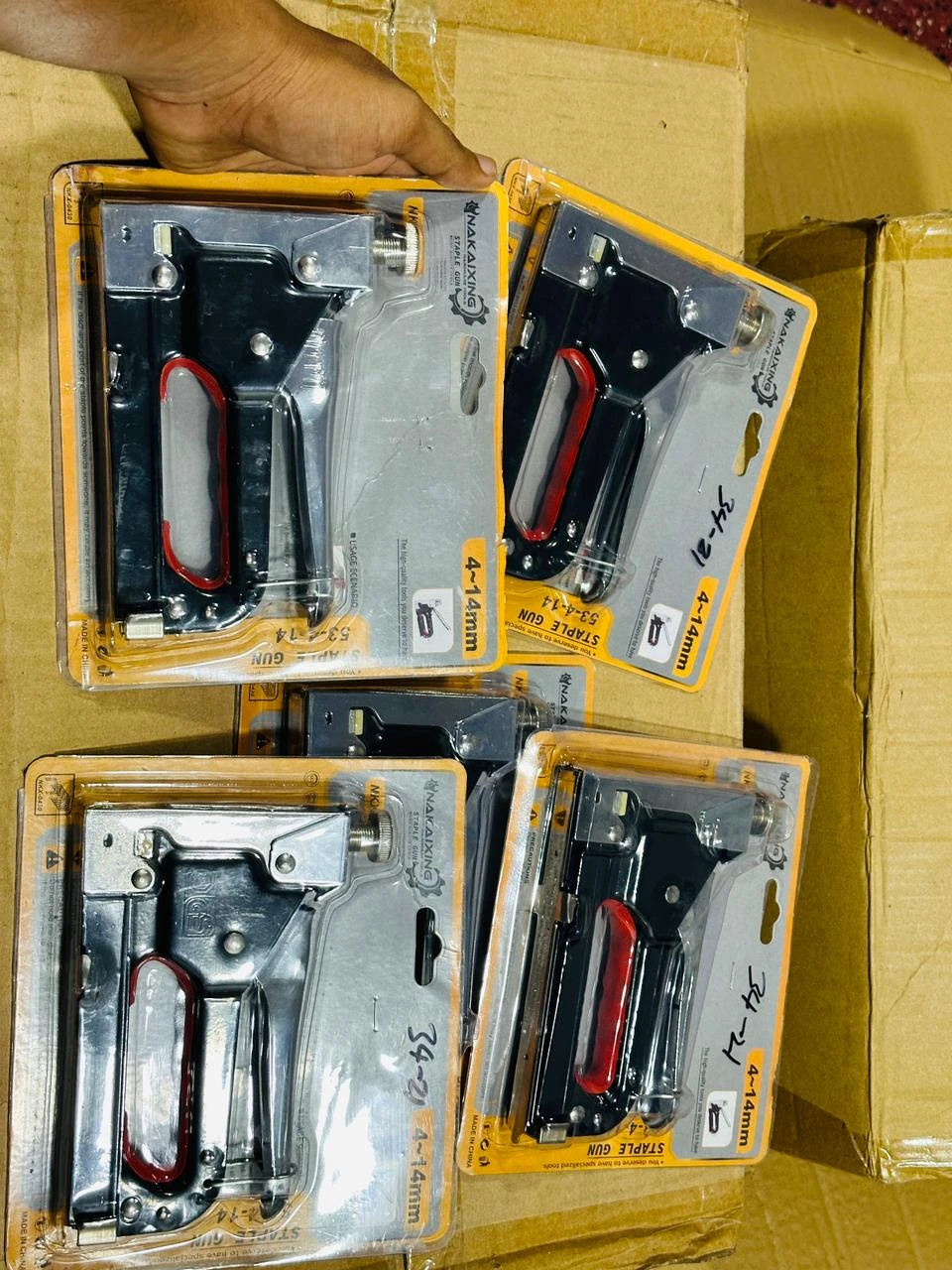 Heavy duty Stapler gun nail gun industrial staple gun - image 6