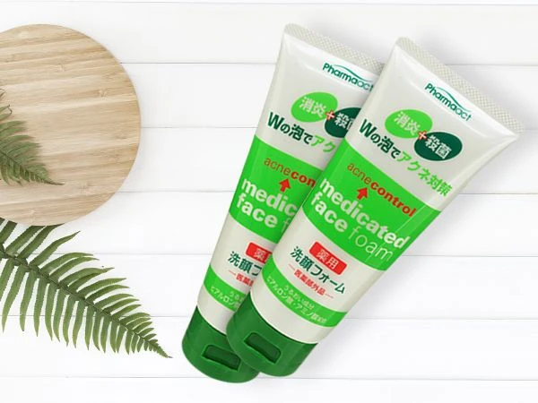 Pharmaact Acne Control Medicated ෆේස් ෆෝම් 130g Japan