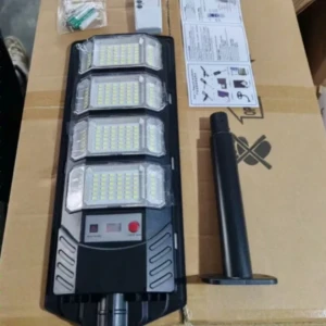 300w solar charging street light