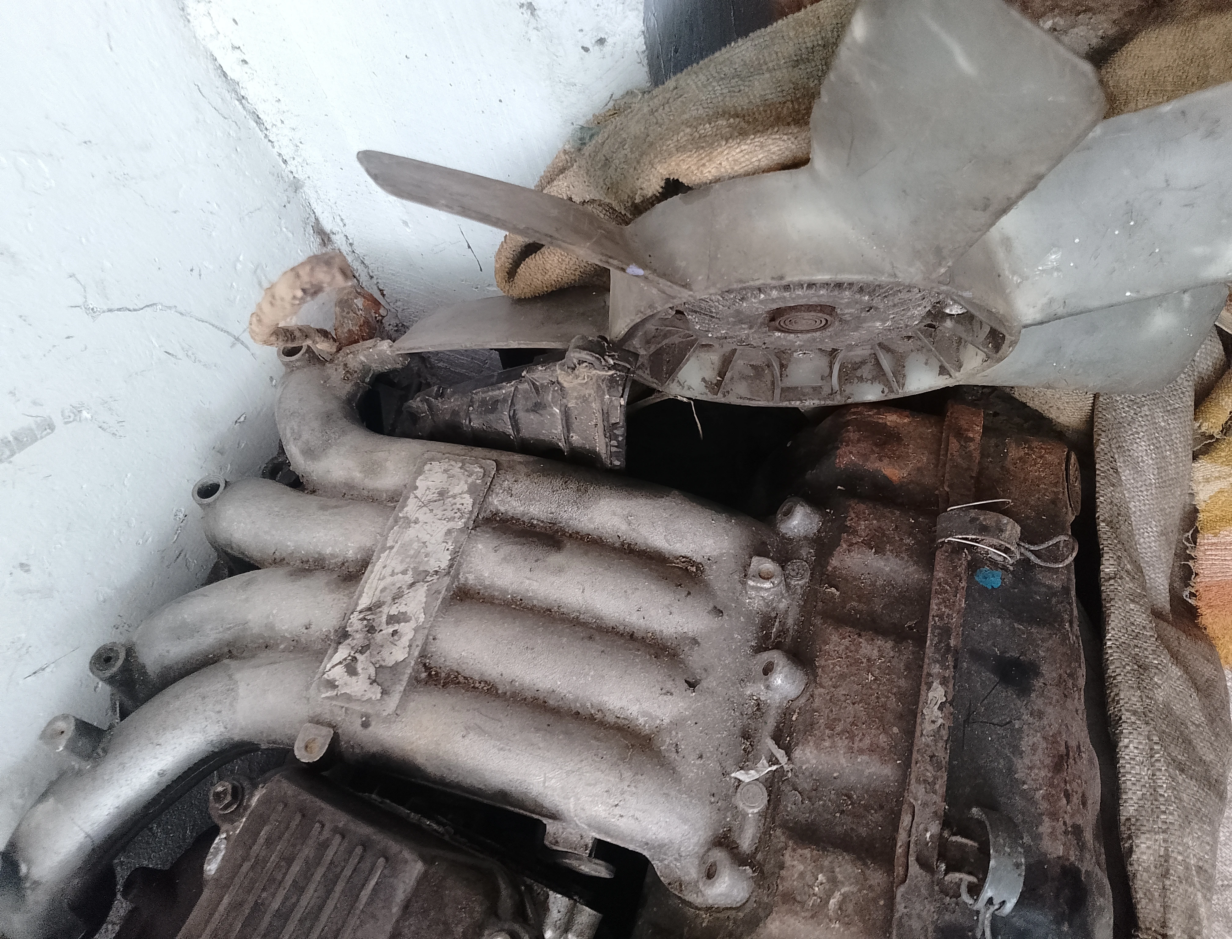 CR 26 Toyota Radiator Fan with clutch