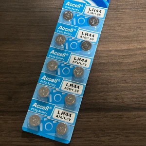 1.5V Accell LR44 Battery (10 PCS)