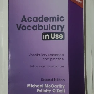 Cambridge Vocabulary in USE Book