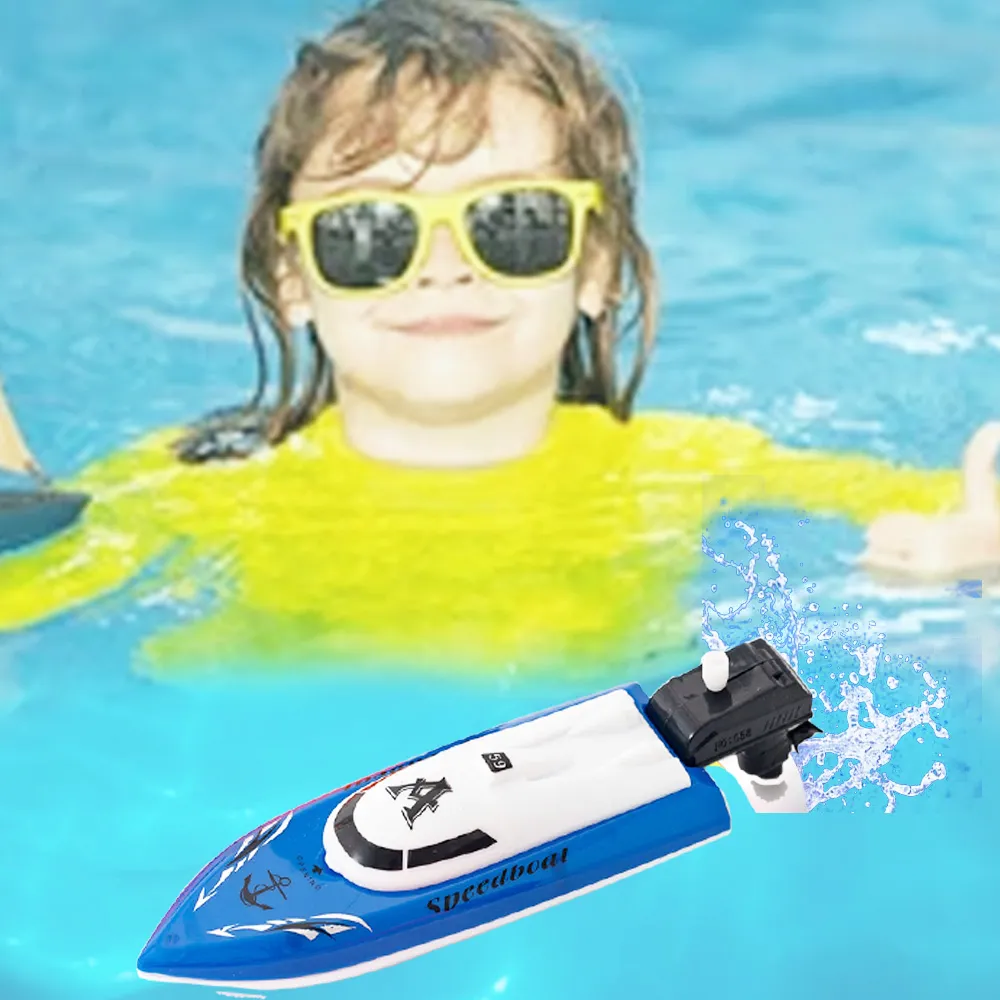 Manual Winding Water Floating Boat Toy - 1pc Random color - image 2