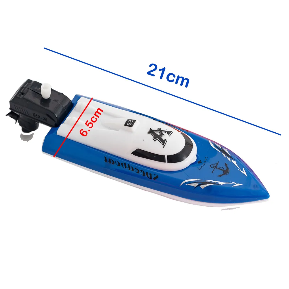 Manual Winding Water Floating Boat Toy - 1pc Random color - image 8