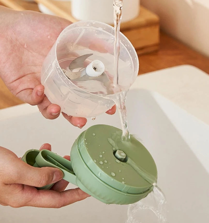 Hand Cracked Manual Food Chopper - image 4