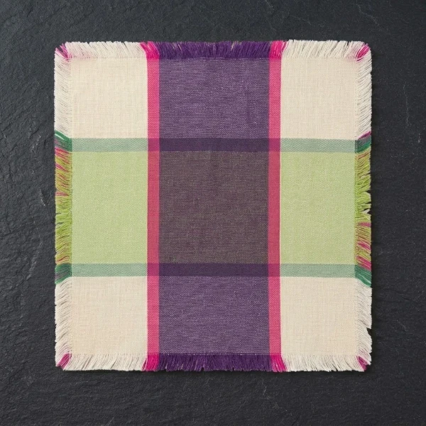 2 Pcs of Randomly Selected Quality Serviettes 14" x 13" - image 4