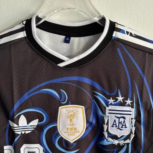 Argentina Away Jersey 2026 Messi 10 Black (embroidered) - image 3