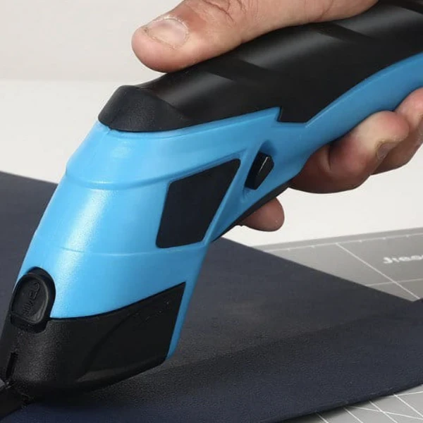 Electric Fabric Scissor - image 2