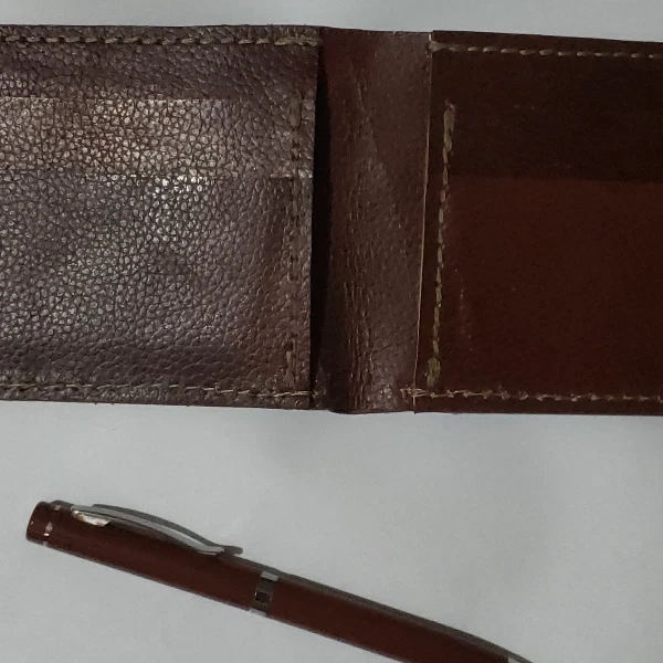 Genuine Leather Wallet - image 7