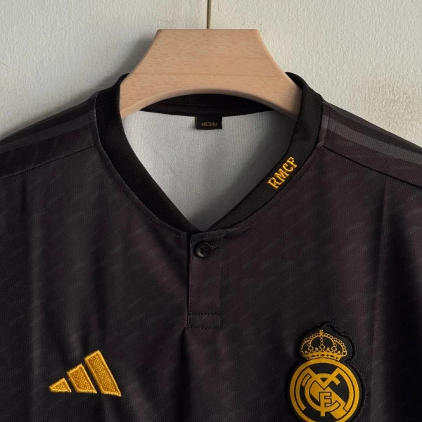 Real Madrid Toni Kroos #8 Jersey – (embroidered) - image 3