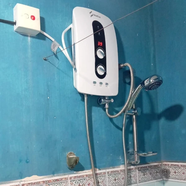 Stellar instant hot water heater 3.5kw - image 3